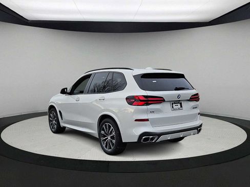 Used 2026 BMW X5 M60i AWD/4WD image 6