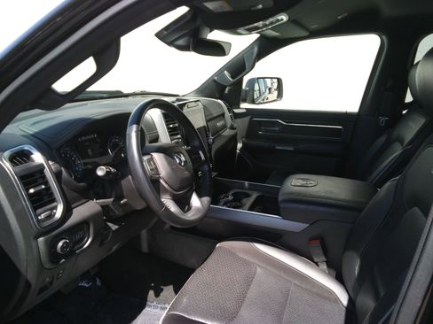 Used 2023 RAM 1500 Laramie AWD/4WD image 12