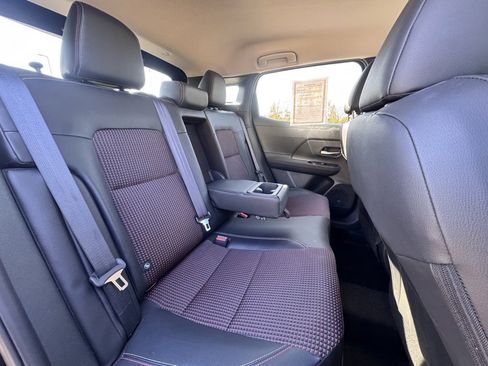 Certified 2025 Nissan Kicks SR image 24