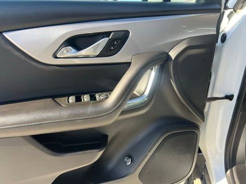 Used 2021 Chevrolet Blazer LT image 20