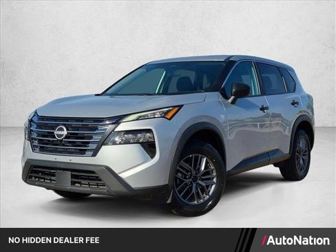Used 2024 Nissan Rogue S AWD/4WD image 1