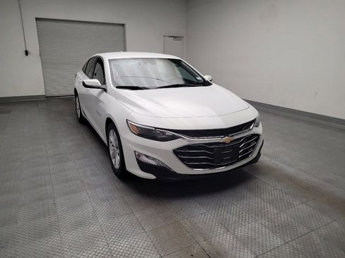 Used 2022 Chevrolet Malibu LT FWD image 14