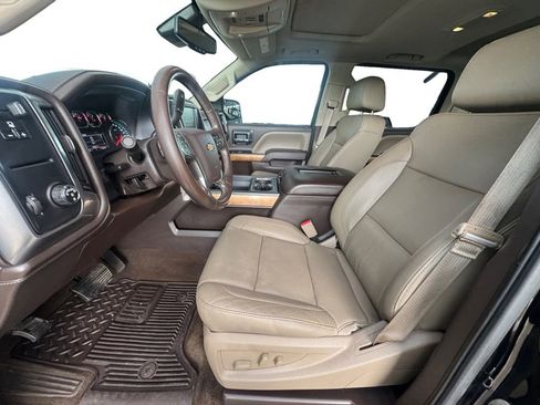 Used 2016 Chevrolet Silverado 2500 LTZ w/ Duramax Plus Package RWD image 10