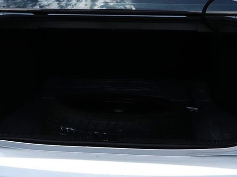 Used 2011 Chevrolet Impala LT FWD image 25