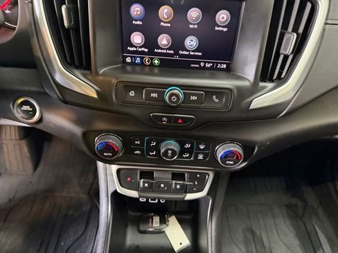 Used 2023 GMC Terrain SLE w/ Driver Convenience Package FWD image 30