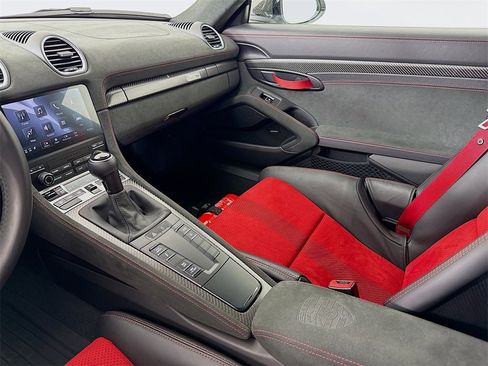 Used 2025 Porsche 718 Boxster Spyder RS image 28