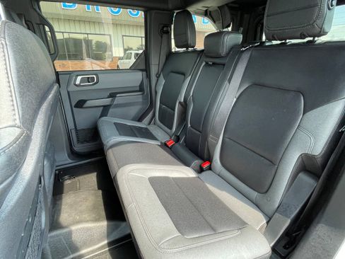 Used 2024 Ford Bronco Big Bend AWD/4WD image 9