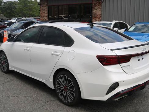 Used 2022 Kia Forte GT FWD image 5