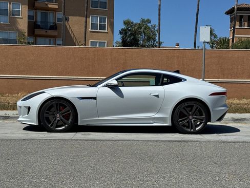 Used 2017 Jaguar F-TYPE S British Design Edition RWD image 7