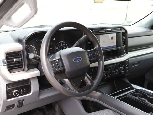 Used 2023 Ford F250 XLT AWD/4WD image 21