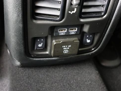 Used 2025 Dodge Durango R/T w/ Blacktop Package AWD/4WD image 32