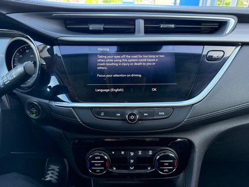 Used 2020 Buick Encore GX Select w/ Sport Touring Package FWD image 23