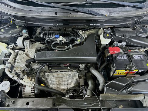 Used 2016 Nissan Rogue S AWD/4WD image 30