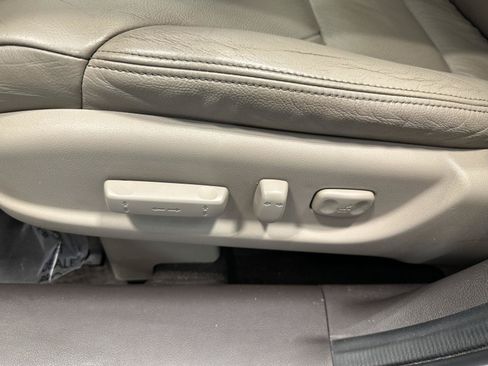Used 2013 Honda CR-V EX-L image 17