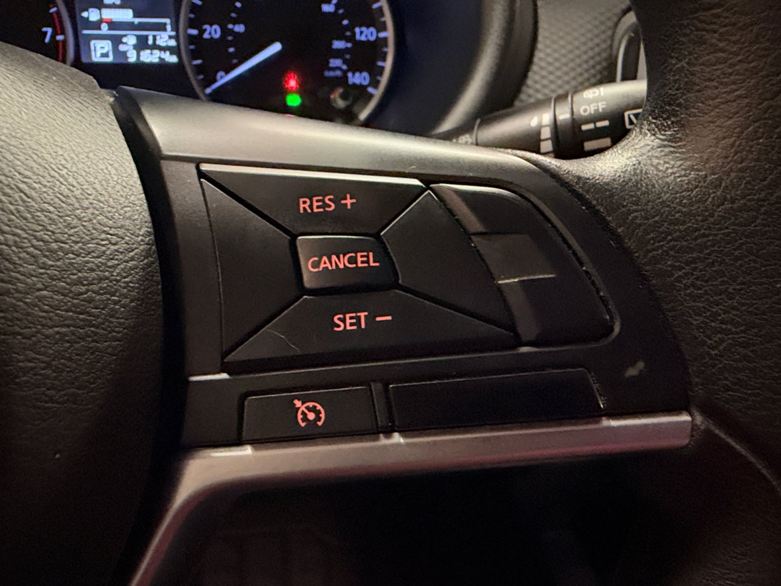 Used 2022 Nissan Kicks S FWD image 34