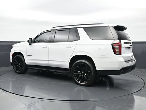Used 2021 Chevrolet Tahoe RST w/ Luxury Package AWD/4WD image 7
