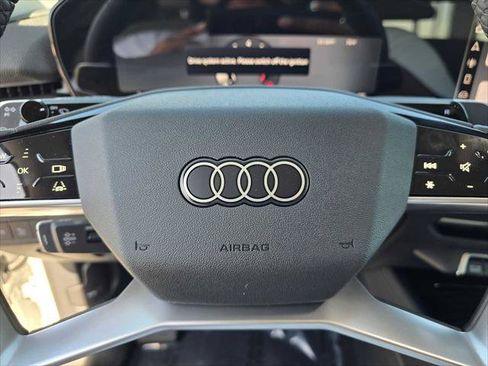 New 2026 Audi Q3 quattro 2.0T AWD/4WD image 24