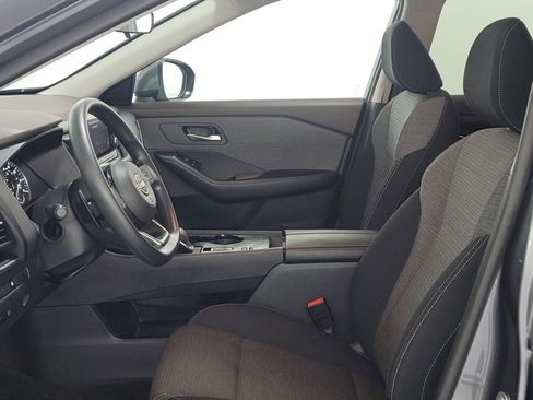 Used 2023 Nissan Rogue SV image 13