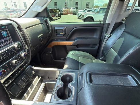 Used 2015 Chevrolet Silverado 2500 LTZ w/ Duramax Plus Package AWD/4WD image 22