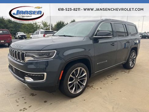 Used 2024 Jeep Wagoneer Series III w/ Premium Group I image 3