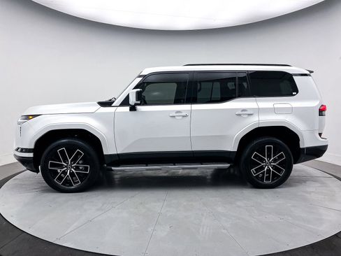 Used 2024 Lexus GX 550 w/ Accessory Package (Z1) image 42