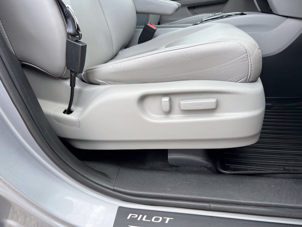 Used 2022 Honda Pilot Touring image 23
