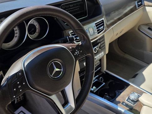 Used 2015 Mercedes-Benz E 350 4MATIC Sedan image 11