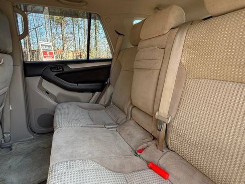 Used 2004 Toyota 4Runner Sport AWD/4WD image 17