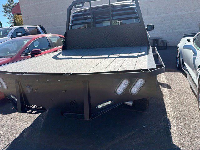 Used 2018 Nissan Titan SV w/ SV Convenience Package AWD/4WD image 8