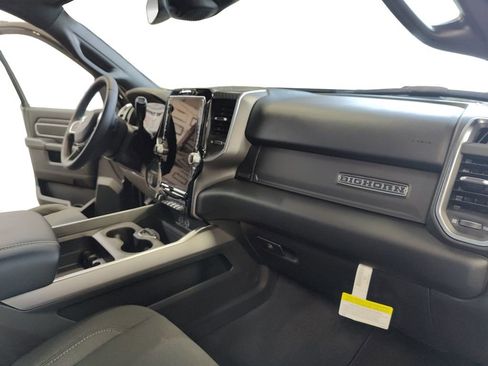 New 2025 RAM 2500 Big Horn AWD/4WD image 15