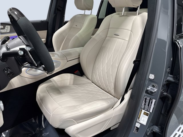 Used 2026 Mercedes-Benz GLS 63 AMG 4MATIC image 29