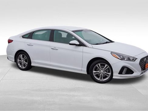 Used 2019 Hyundai Sonata SEL w/ Cargo Package image 2
