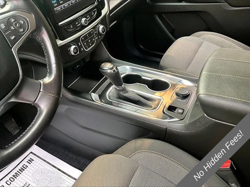 Used 2018 Chevrolet Traverse LT w/ LPO, Floor Liner Package AWD/4WD image 13
