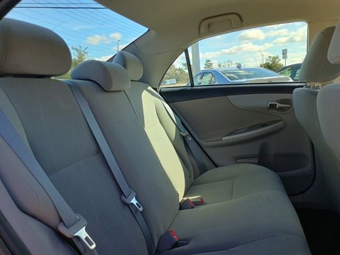 Used 2013 Toyota Corolla LE image 20