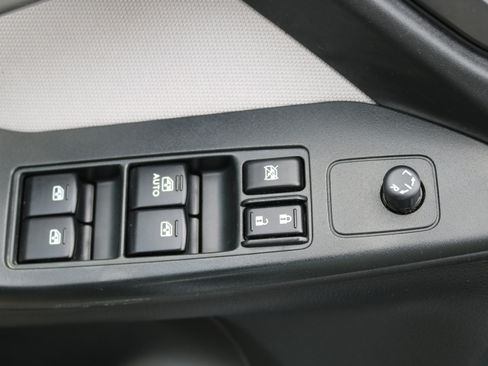 Used 2014 Subaru Forester 2.5i Premium w/ All-Weather Package image 14