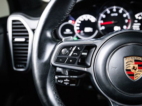 Certified 2021 Porsche Cayenne GTS AWD/4WD image 17