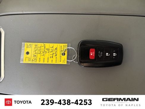 Used 2022 Toyota Highlander LE image 22