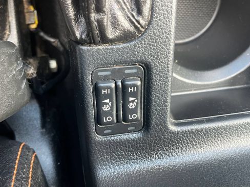 Used 2017 Subaru Crosstrek 2.0i Limited AWD/4WD image 19