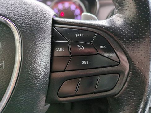 Used 2022 Dodge Challenger GT AWD/4WD image 23