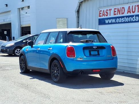Used 2016 MINI Cooper 4-Door Hardtop FWD image 3