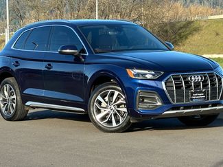 Used 2021 Audi Q5 2.0T Premium Plus w/ Premium Plus Package AWD/4WD video 1