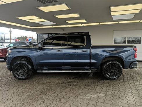 Used 2021 Chevrolet Silverado 1500 High Country w/ Technology Package image 10