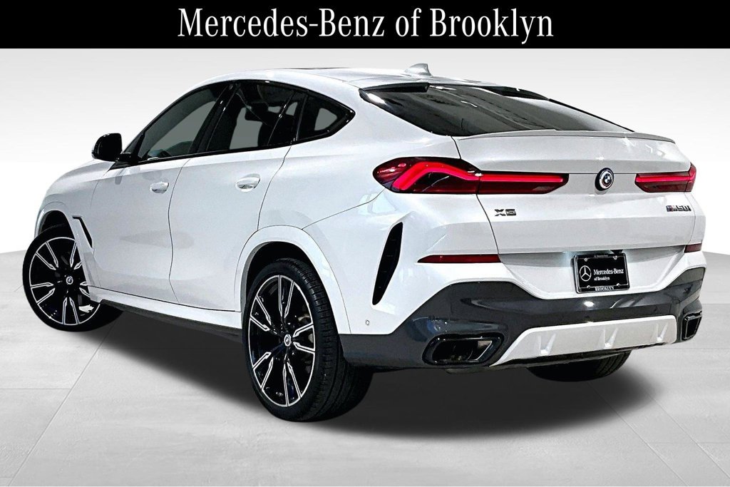 Used 2023 BMW X6 M50i w/ Executive Package AWD/4WD image 11