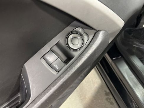 Used 2020 Chevrolet Camaro LT image 14