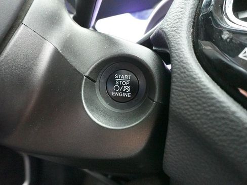 Used 2019 Jeep Compass Altitude image 21