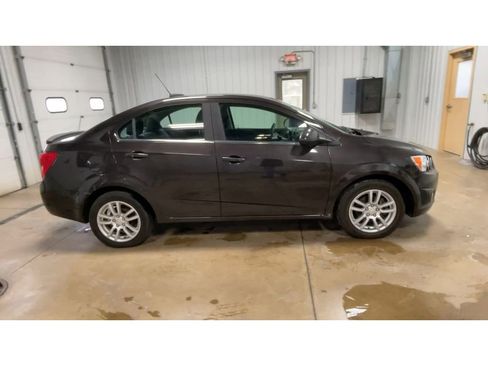 Certified 2015 Chevrolet Sonic LT w/ Wheels and Fog Lamp Package image 9