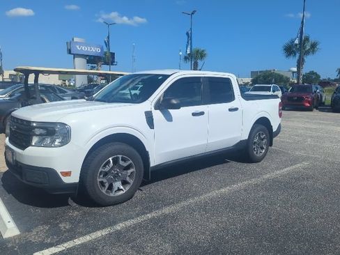 Used 2022 Ford Maverick AWD SuperCrew image 7