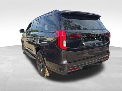 Used 2025 Ford Expedition Tremor AWD/4WD image 2