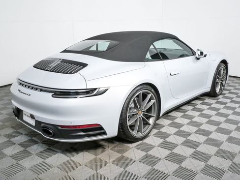 Used 2024 Porsche 911 Carrera 4S image 25