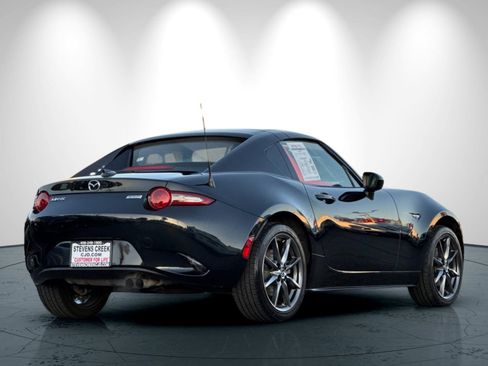 Used 2017 MAZDA MX-5 Miata RF Grand Touring image 4